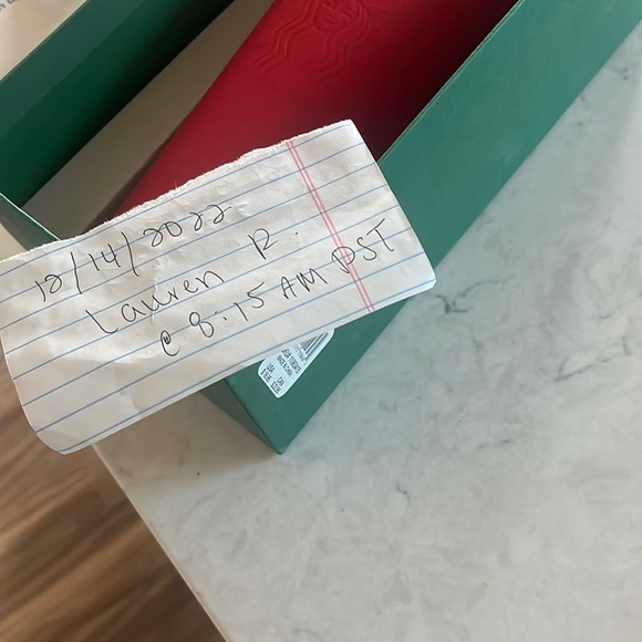 Starbucks Matte Red - Picture 5 of 5